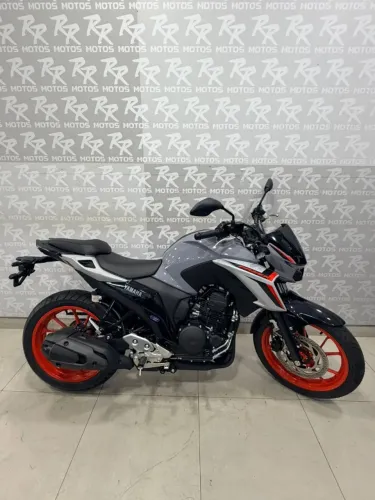 Moto Yamaha FZ25 FAZER 2026 0KM