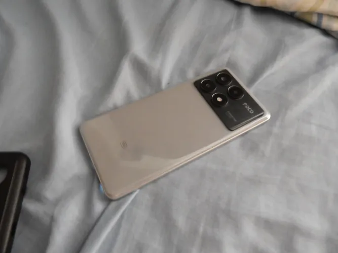 Vendo ou troco POCO X6 PRO 5G!