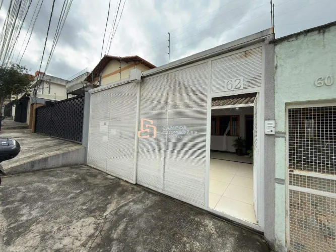 Casa para aluguel, 3 quartos, 1 suíte, 3 vagas, Serrano - Belo Horizonte/MG