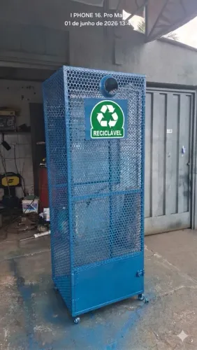 Porta latinha  170x65x55. Todo na chapa moeda 