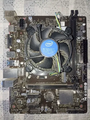 Kit Processador + Placa mãe Intel