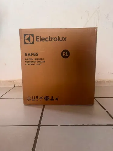 Airfryer forno Eletrolux nova lacrada com nota fiscal 