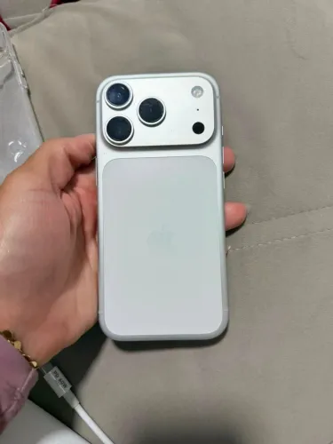 iPhone 17 pro 