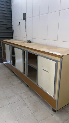 Balcão comercial antigo