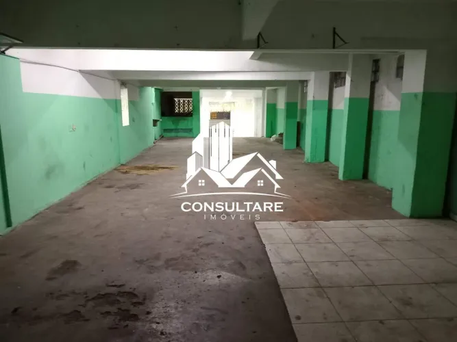 Ótima Loja à Venda no Centro de São Vicente Ref. 4339