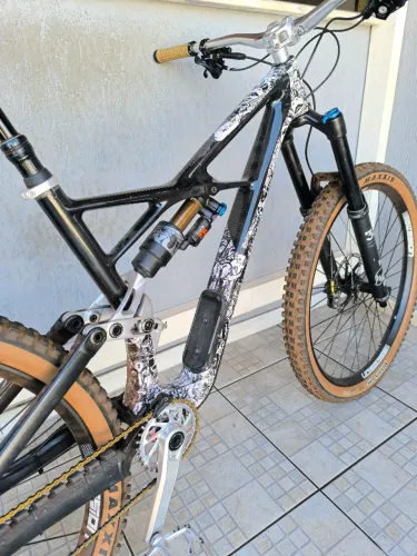 Specialized Enduro aro 29