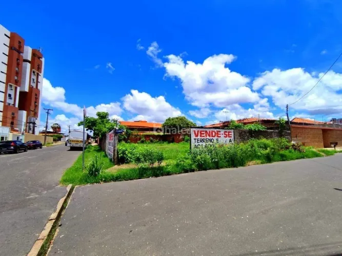 Lote/Terreno à venda, no bairro Noivos, Teresina/PI