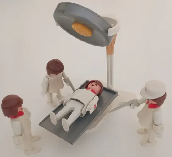 Kit Playmobil - Hospital (LER DESCRIÇÃO)