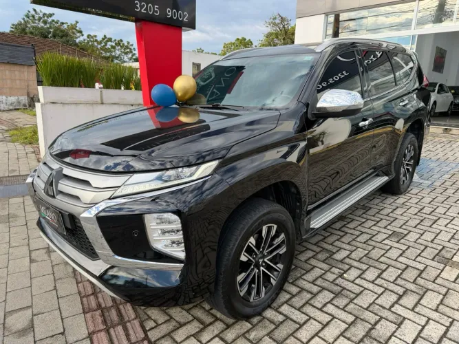Mitsubishi Pajero Sport HPE 2.5 4X4 Diesel Aut. 2022