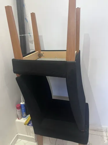 Vendo 2 cadeiras estofadas