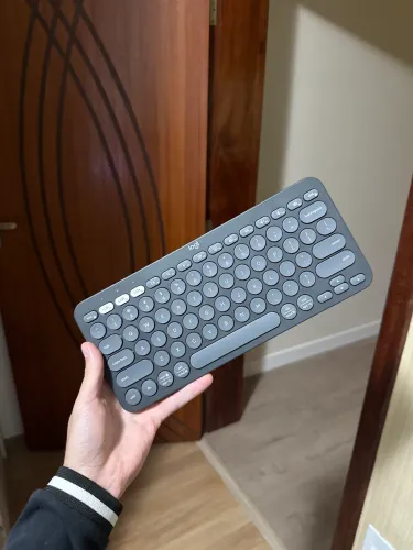 Teclado logitech + Suporte Notebook