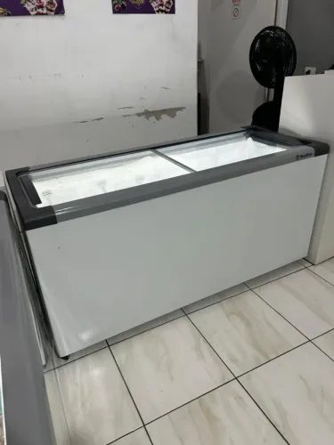 FREEZER E EXPOSITOR METALFRIO 505L COM LED 220V (SEMI-NOVO 1ANO)