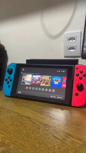 NITENDO SWITCH V2