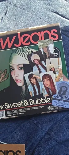 Album Newjeans "how sweet" completo
