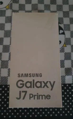 Celular.