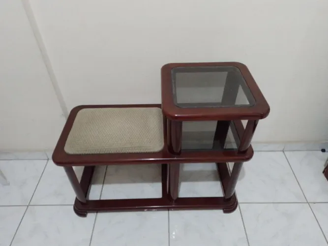 Mesa para telefone