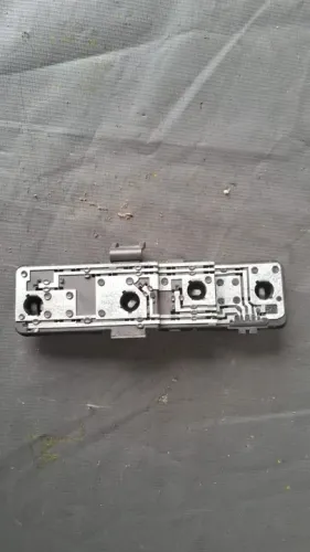 Circuito L D . Citroen Picasso 99/04