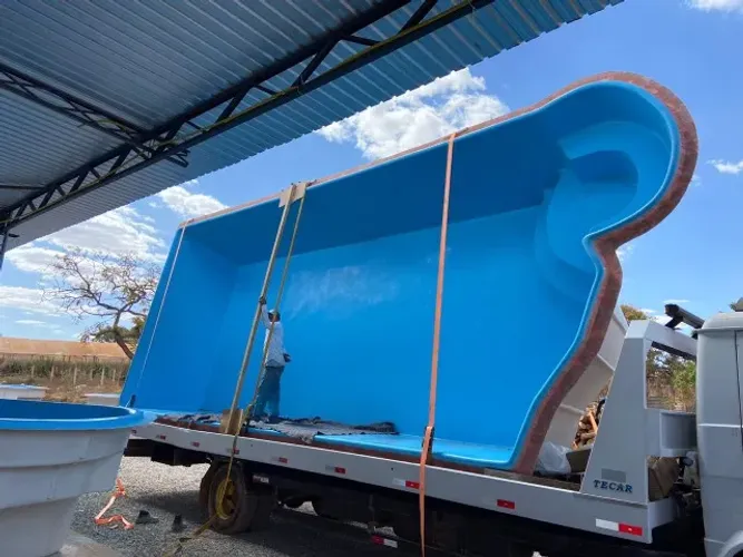 Piscina de Fibra aquecida 9 metros 