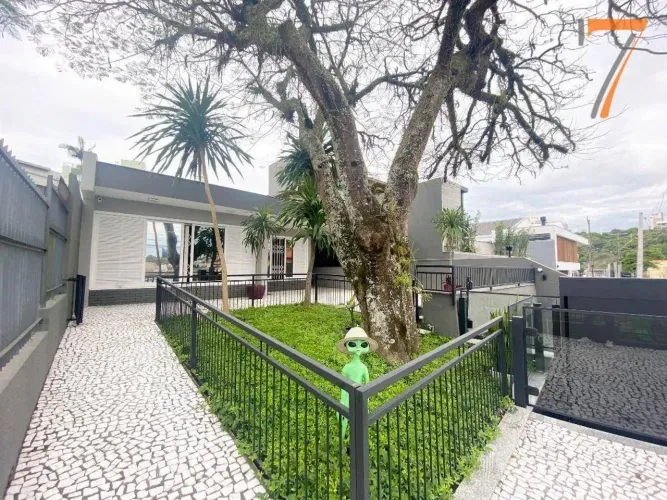 Casa à venda, 330 m² por R$ 2.240.000,00 - Bom Abrigo - Florianópolis/SC