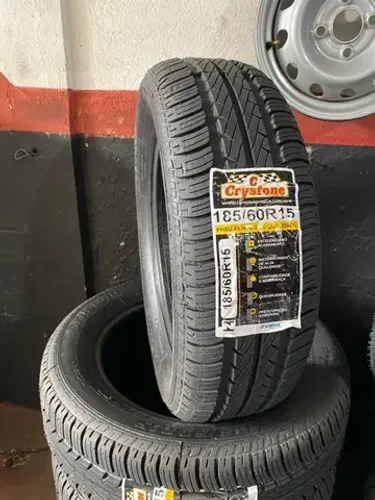 Pneu remolde Crystone 185/60/15 (borracha premium vipal)