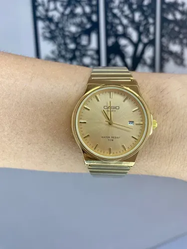 Relógio Casio Dourado