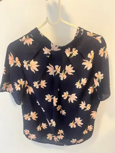 Blusa Floral Manga Curta - Azul