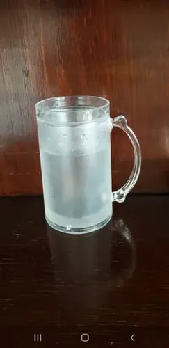 caneca de acrílico da spicy que conserva bebida gelada