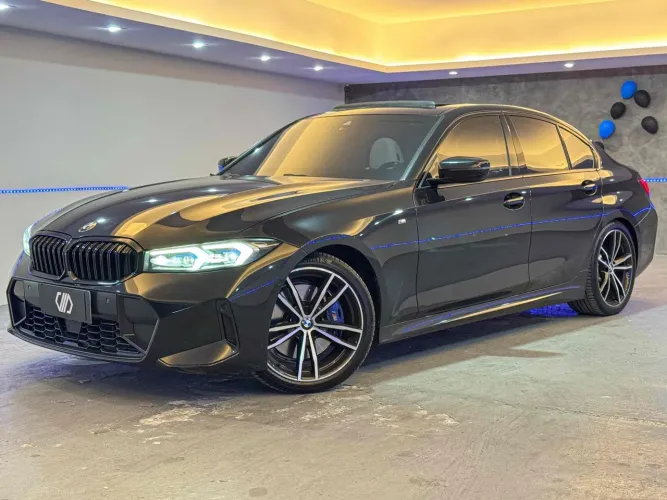 BMW 320I A 2.0 TB M Sport Activeflex 16V 4P 2023