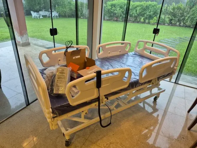 Cama Hospitalar + colchão + colchão pneumático+ bomba de ar