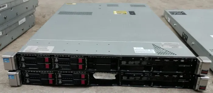 Servidor HP ProLiant DL360p Gen8 a partir