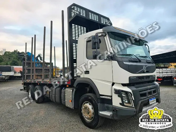 Volvo FMX 500 6x4 Transtora Munck Garra Florestal HFORT 7000N 2017