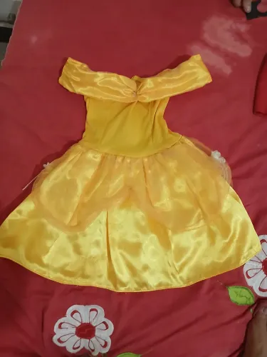Vestido de Princesa Amarelo - Tamanho 4 Anos