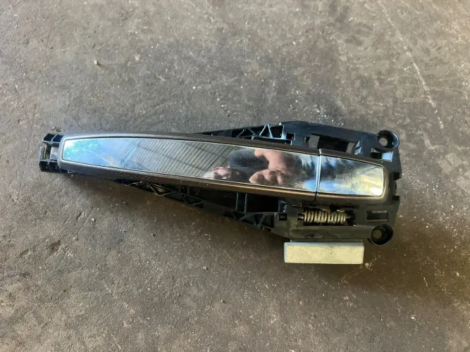 Maçaneta Externa Traseira Direita Chevrolet S10 2016 Original 