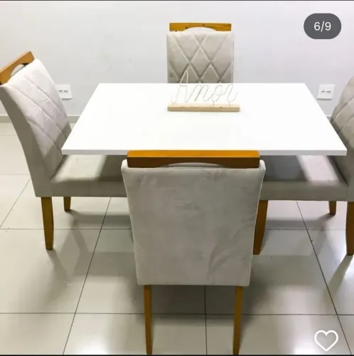 MESA TAMPO COM VIDRO 1.20×80 COM 4 CADEIRAS MACIÇA