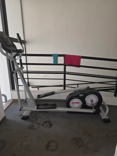 Elíptico Fitness Profissional