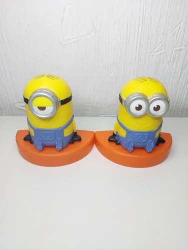 Boneco Minion Hockey Hilário da Coleção Meu Malvado Favorito 3 - McDonald's 2017