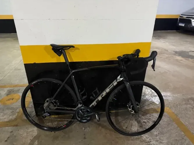 Bicicleta Trek Emonda SLR 800 OCLV 2022, Carbono, Ultegra - NF e Garantia
