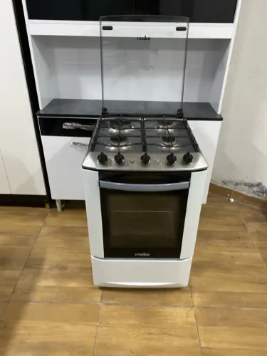 Fogão 4 bocas branco funcionando perfeitamente