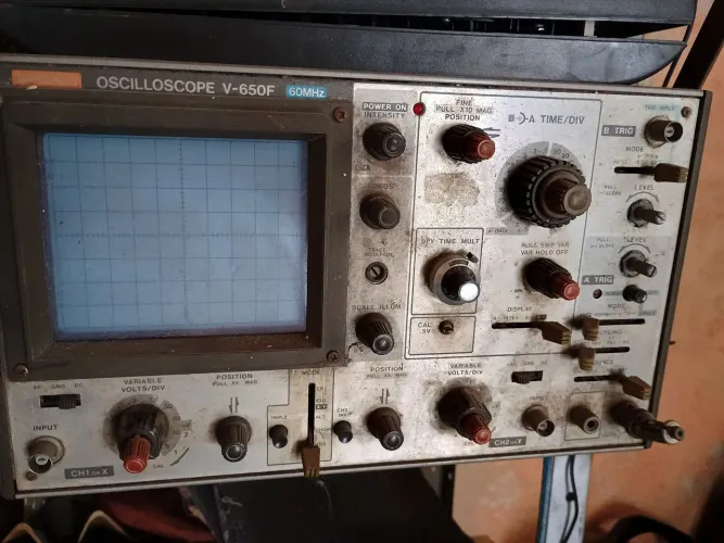 Osciloscópio funcionando