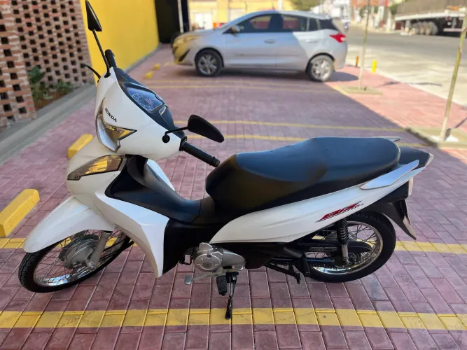BIZ 110, 2022, 10.000 km rodados, moto muito nova! 