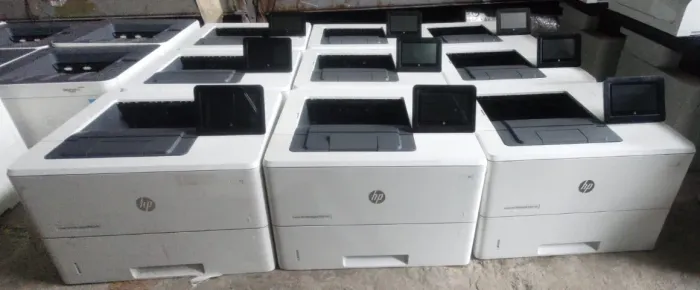 Impressora HP LaserJet Managed E50145 Laser, Mono, Wi-Fi