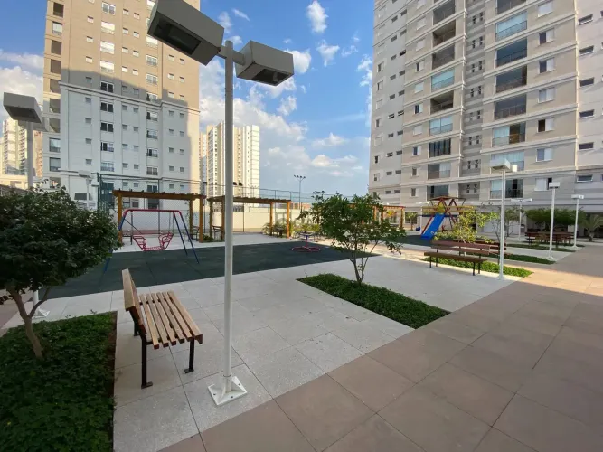 Apartamento à venda, no Condomínio De Edifícios Ibéria, em Sorocaba, Parque Campolim, com 