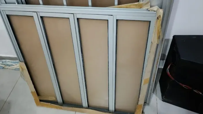 Vendo Porta E Janela 100% Alumínio