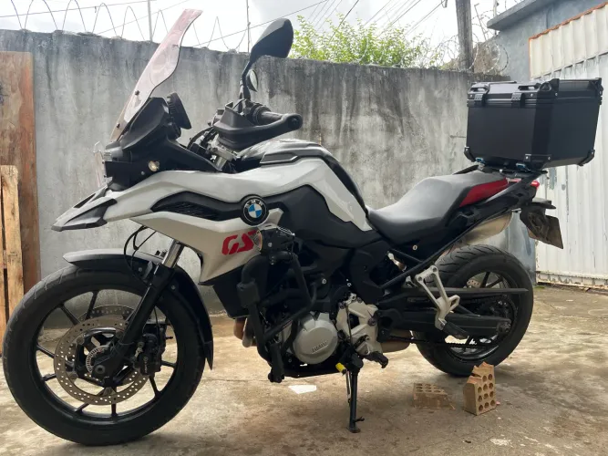 BMW 750gs 20/20 quitada!