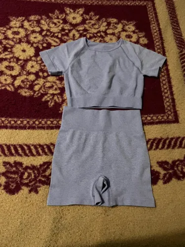 Conjunto de treino feminino tamanho P