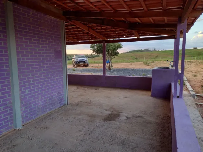 ARRENDO FAZENDA COM 50 HECTARES PRA PRODUÇÃO DE CAFE OU GADO, MECANIZADO!!