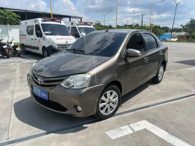 Toyota Etios XLS Sedan 1.5 Flex 16V 4P Aut. 2017
