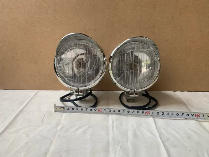 Farol, faróis auxiliares, lanterna de placa, lanterna seta