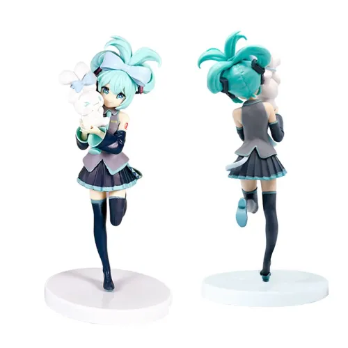 Boneca Hatsune Miku com 19 cm