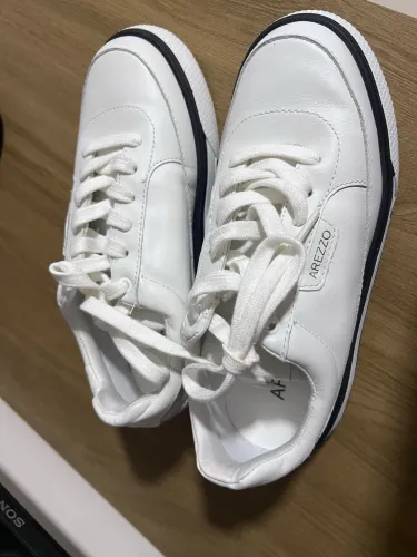 Lindo tênis Arezzo